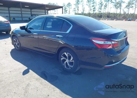 2016 Honda Accord Lx z USA, uszkodzony, nr VIN 1HGCR2F35GA042170